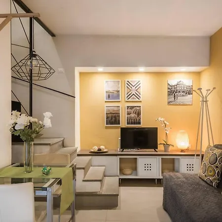 Apartamento Le Pennellate Short Lets