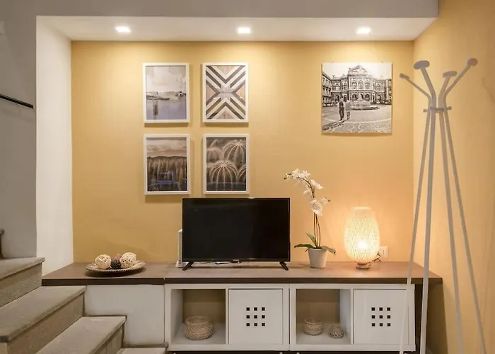 Le Pennellate Short Lets * Catania