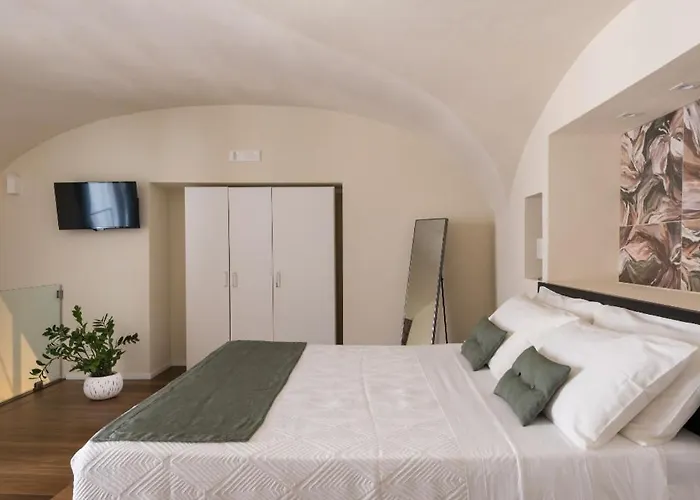 Le Pennellate Short Lets Catania